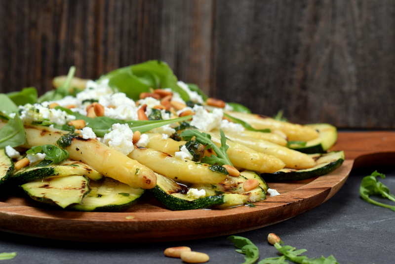 Karola's Kitchen - Gegrilde courgette en asperges