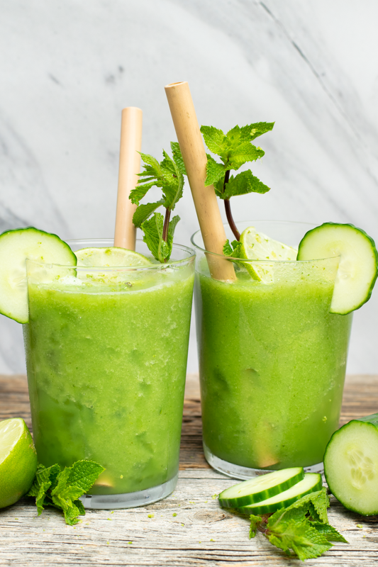 Karola's Kitchen - Mocktail met komkommer en munt